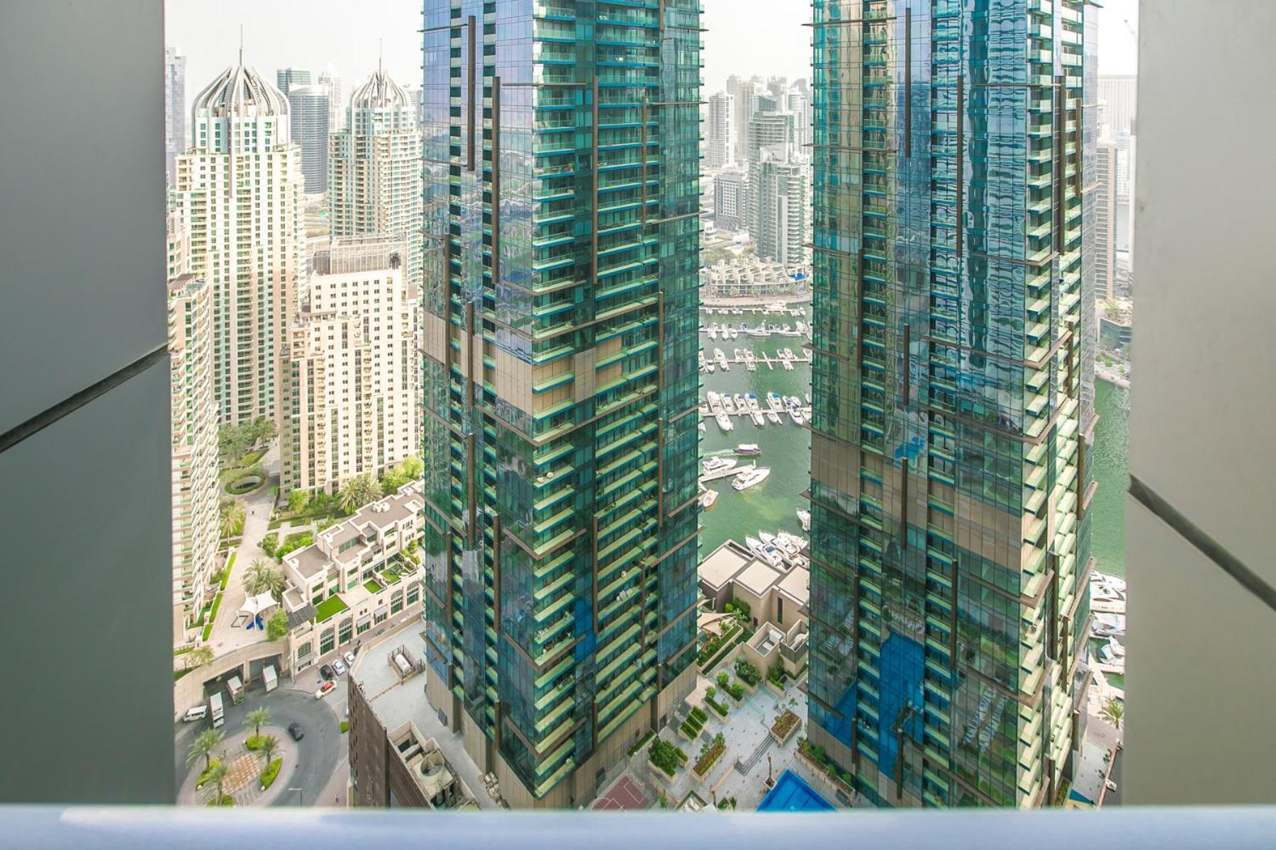 2Br High Floor Torch Tower Dubai Marinaアパートメント エクステリア 写真