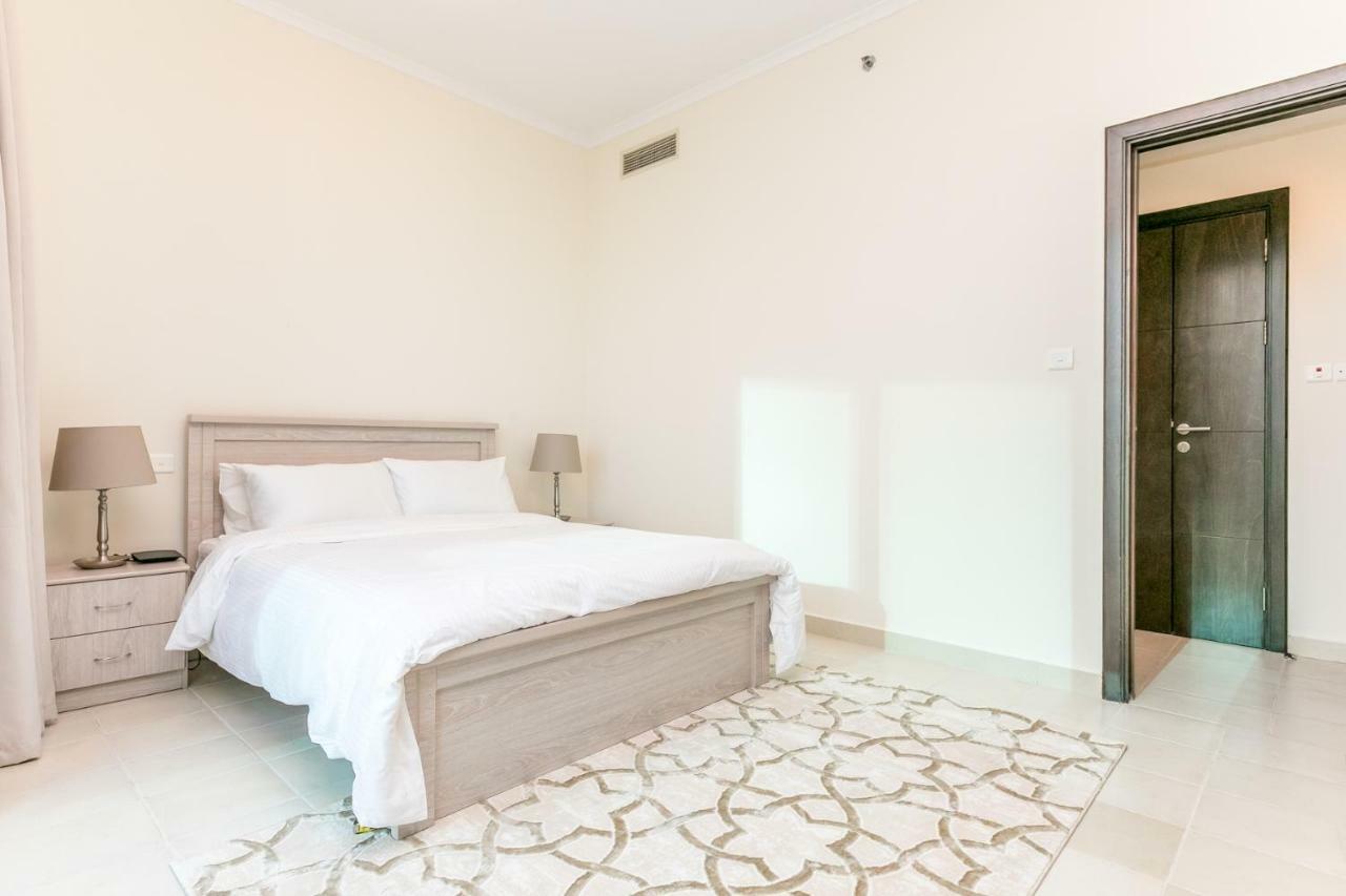 2Br High Floor Torch Tower Dubai Marinaアパートメント エクステリア 写真